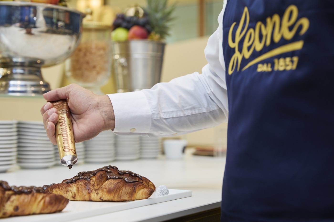 Laboratorio esperienziale Leone: creazione pasticceria e cioccolato
