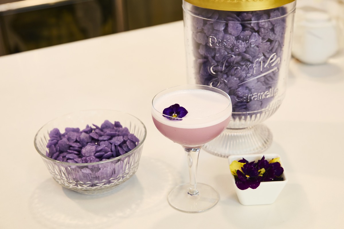 Cocktail alle violette Leone 1857
